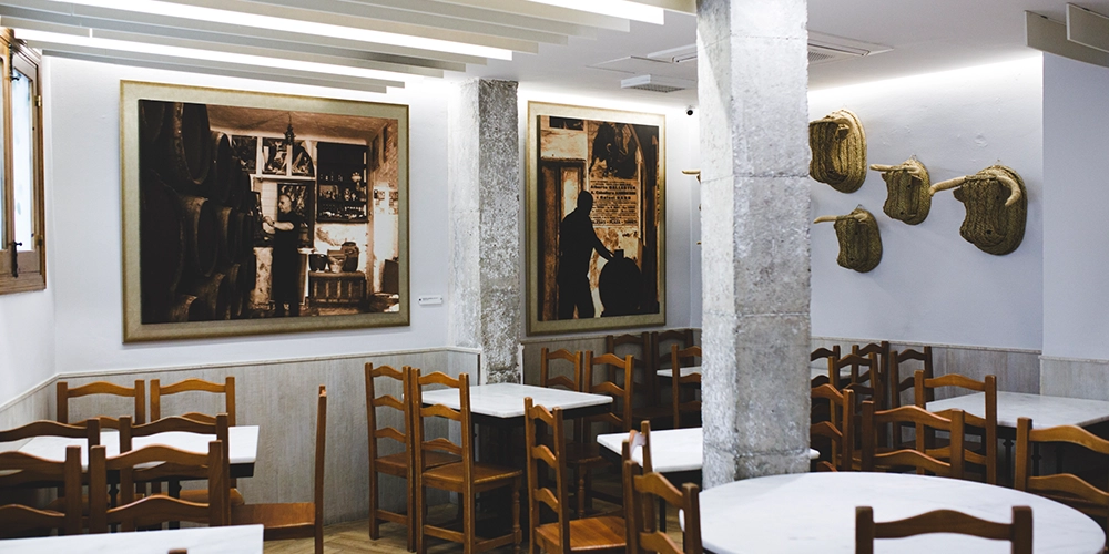 salon taberna rafae
